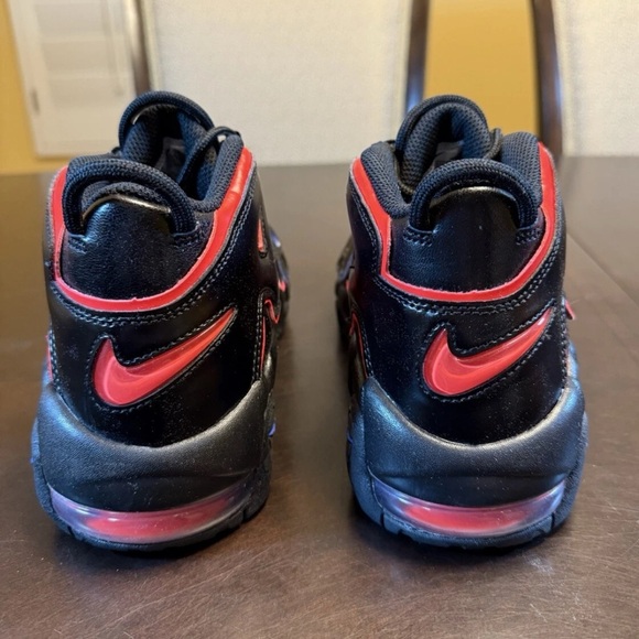 nike air uptempo multicolor